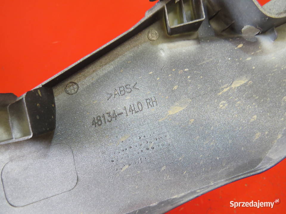SUZUKI AVENIS 125 bok boczek owiewka osłona Warszawa