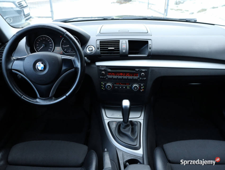 BMW 1 118i 105KM Piaseczno