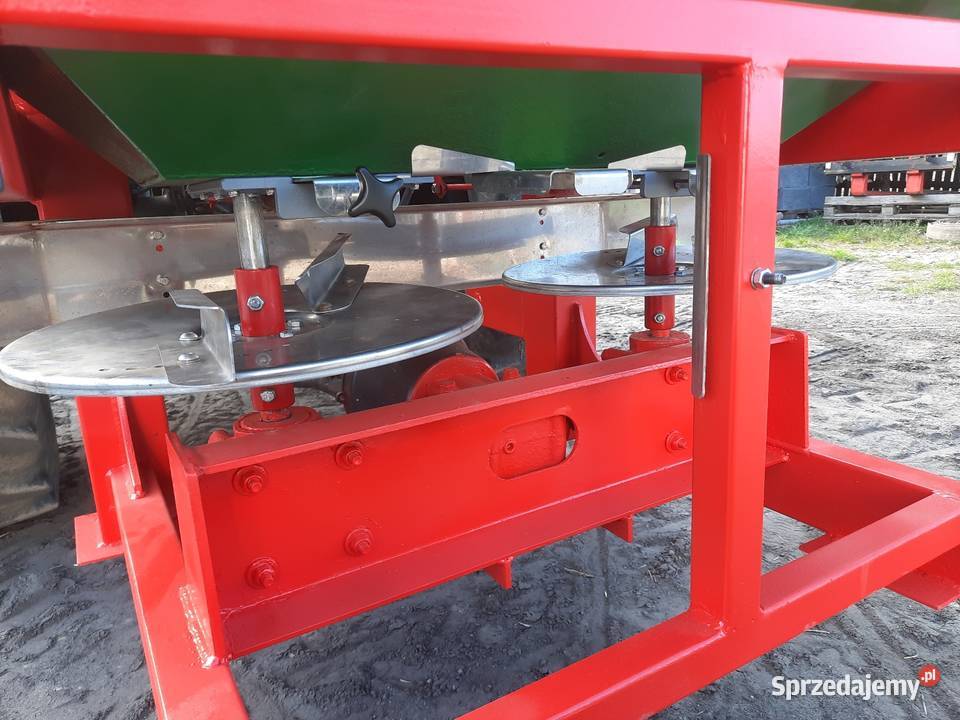 Rozsiewacz nawozu Agro Promar 600800 Wielki Buczek