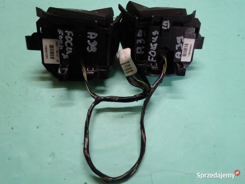 FORD FOCUS MK3 III 11r przełączniki kierownicy świętokrzyskie sprzedam