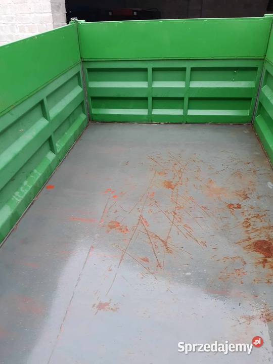 Przyczepa jednoosiowa wywrotka Ostrożnica