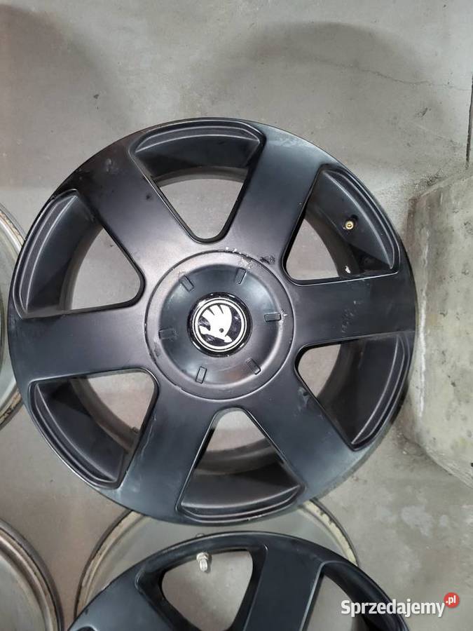 Felgi aluminiowe 16 Reda