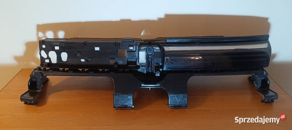 VW TIGUAN III GRILL ATRAPA CHŁODNICY ZDERZAKA Lubin