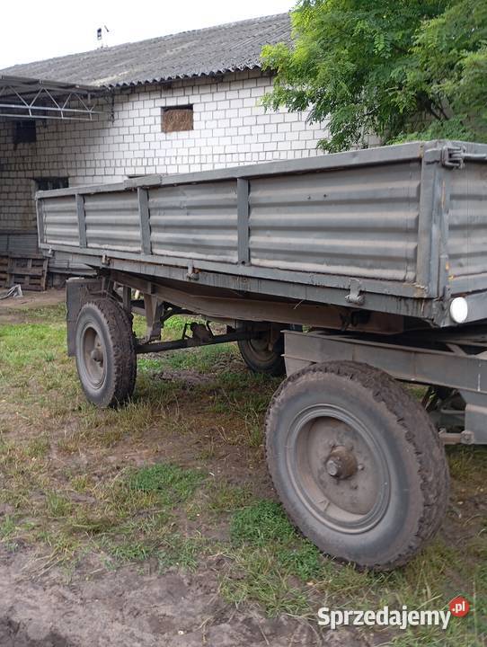 Sanok D44 Autosan d47 Przyczepy rolnicze Poddębice