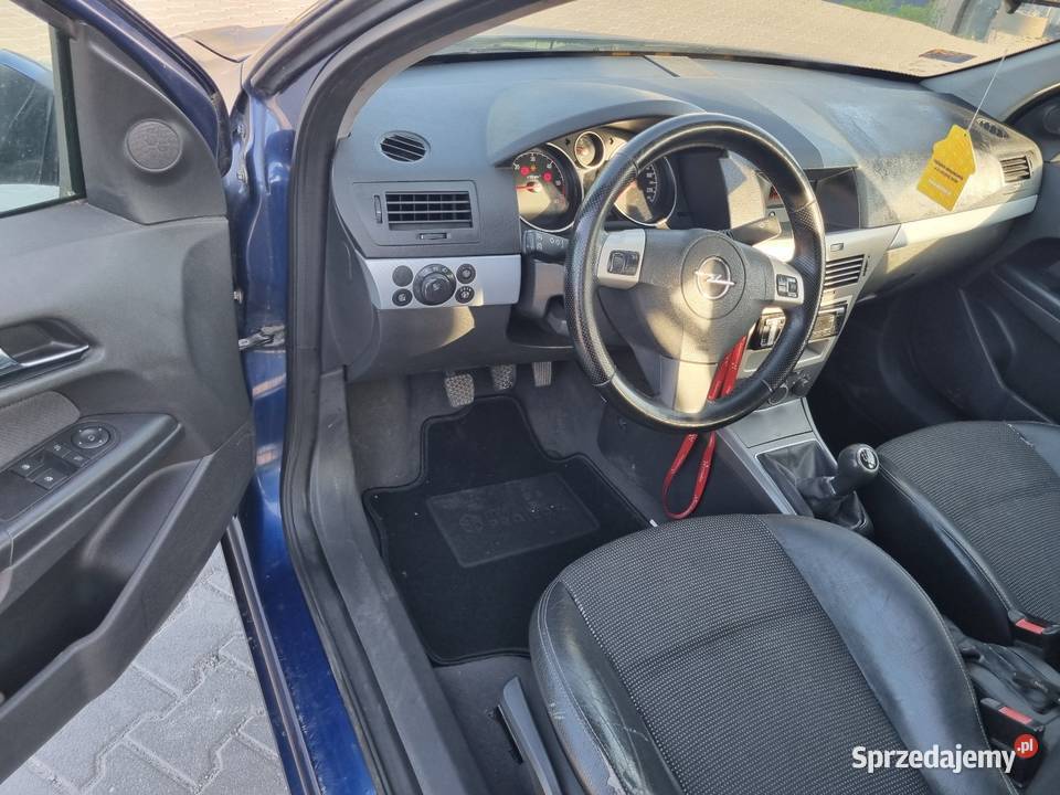 Opel Astra H III 3 Kombi 19 CDTi 74kW 2006r klimatyzacja Skawina