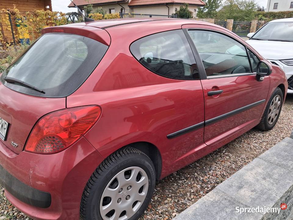 Peugeot 207 14benz 88