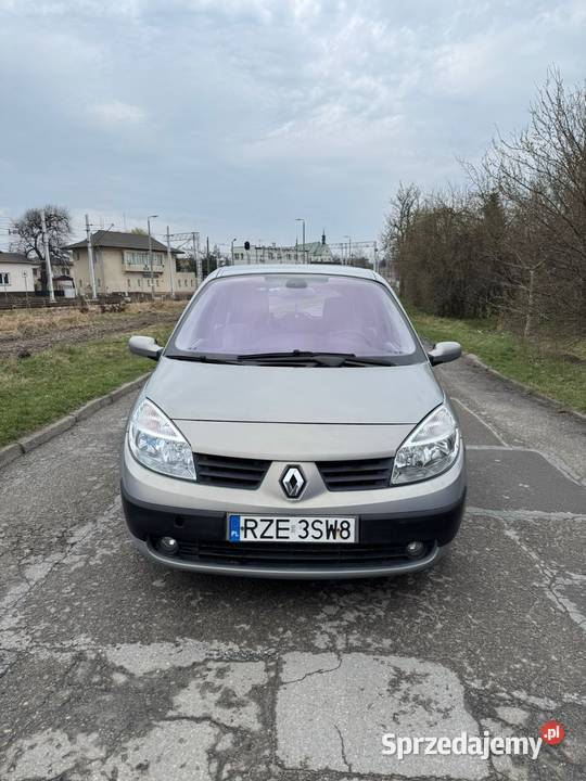 Sprzedam Renault Scenic II poduszka powietrzna Nisko