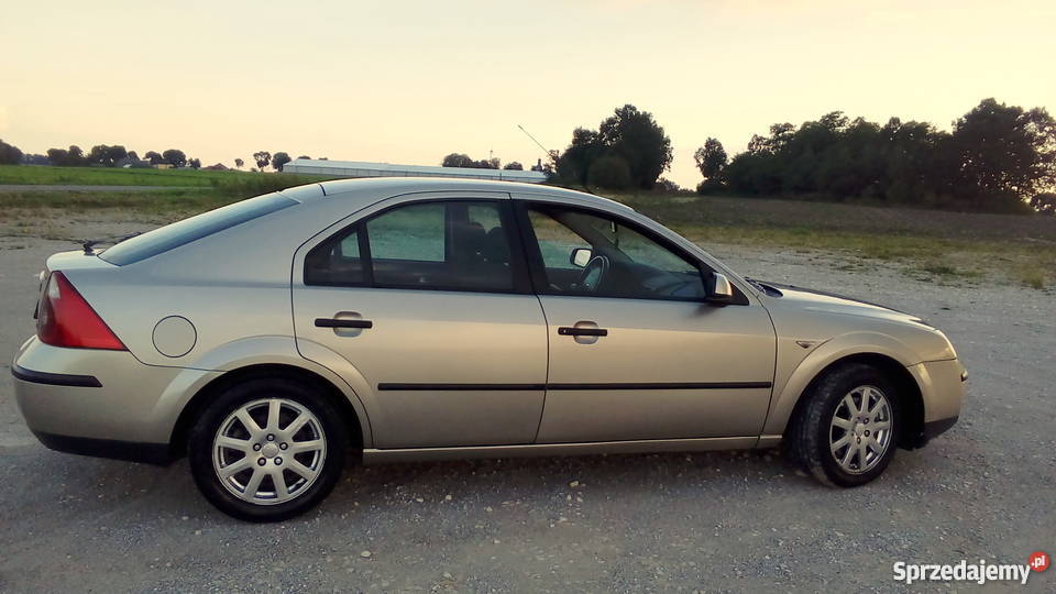 Ładny Ford Mondeo MK3 liftingu DIESEL hetchback 2000cm3 Mondeo Radomsko