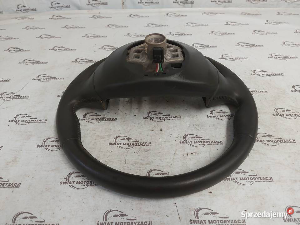 RENAULT MEGANE III kierownica 6109209