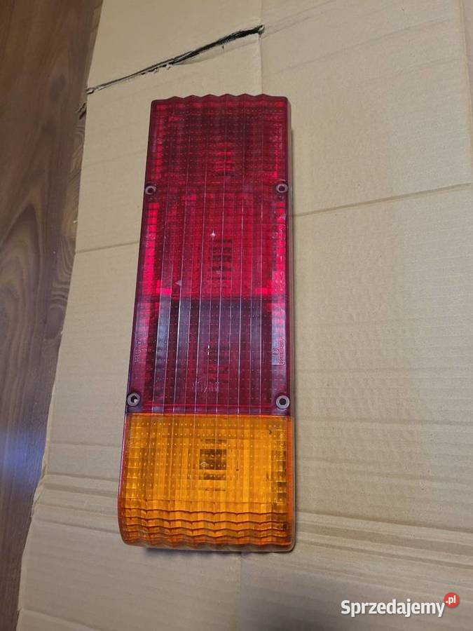 Lampa tylna JOKON BBS 541 cztery żarówki Świdnica Polska