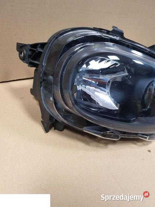 Citroen c3 2015reflektor przód kpl Kozubszczyzna