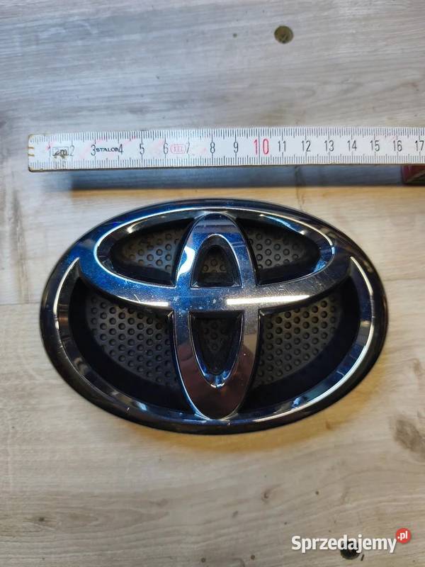 Toyota Auris emblemat osobowe