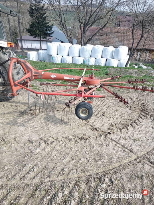 zgrabiarka kuhn Korzenna