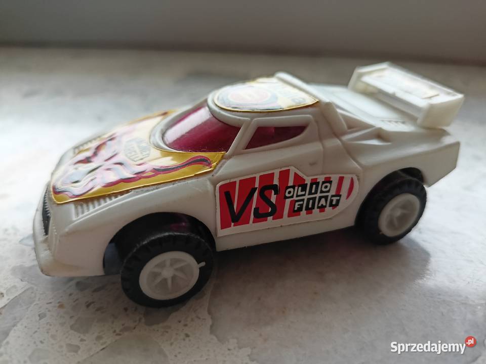 Zabawka PRL Lancia Rzeszów