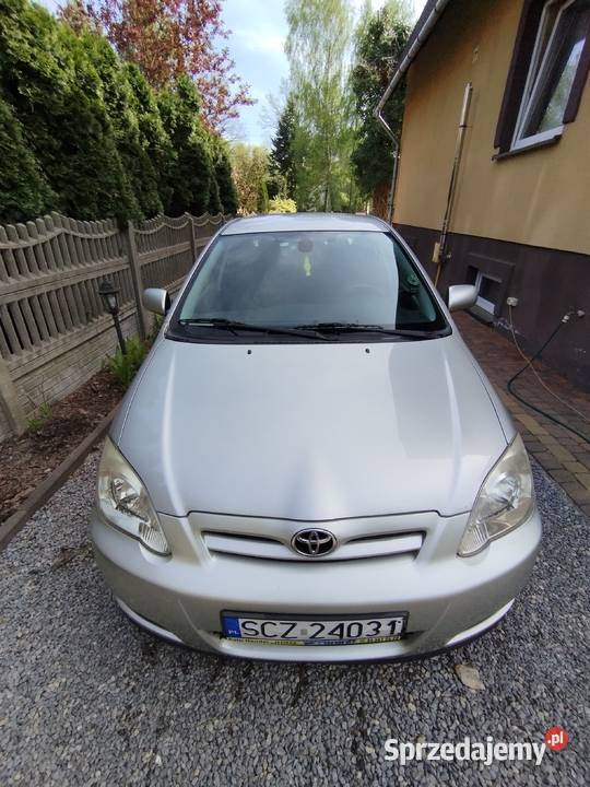 Toyota Corolla e12 lift 20 D4D 11 lat w jednych Rok produkcji 2004 Częstochowa