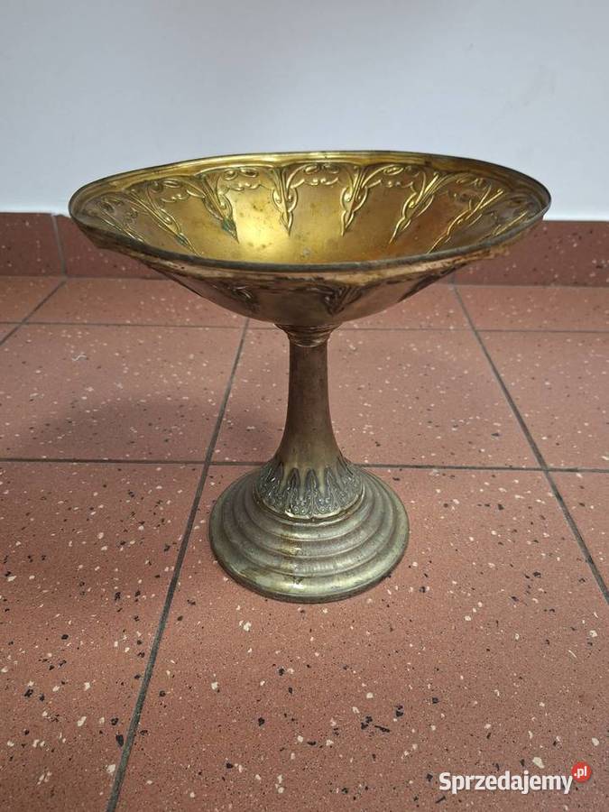 Zabytkowa misa ważą antyk do kolecji