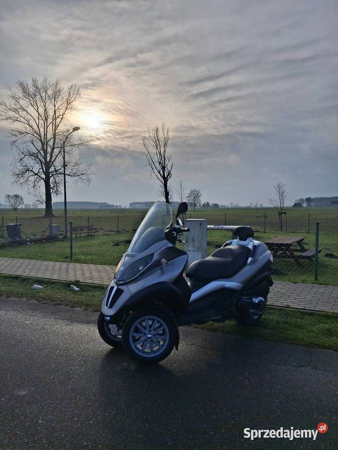 Piaggio MP3 zarejestrowany homologacja L5e na Gniezno