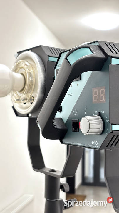 Zestaw Lamp Studyjnych Professional Flesh System