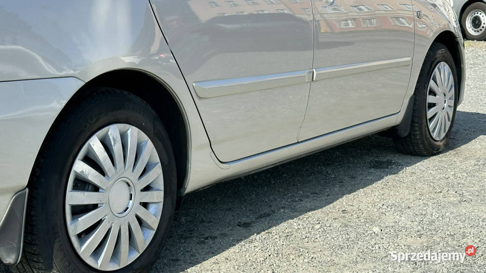 Toyota Corolla Benzyna Zarejestrowany 1398cm3 Elbląg