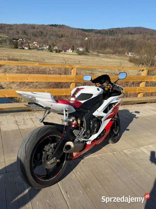 Yamaha R6 Rj 11 2007 Rok produkcji 2007 Blizne