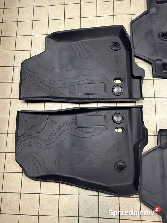 Jeep Wrangler JL dywaniki wielosezonowe pomorskie