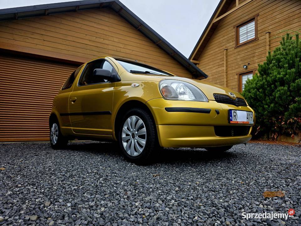 Toyota Yaris 10 benzyna PÓŁAUTOMAT Strzyżów
