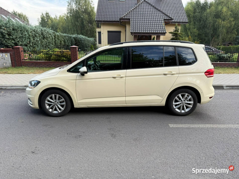 Volkswagen Touran 20 TDI DSG 120 Automat serwisowany w ASO Syców