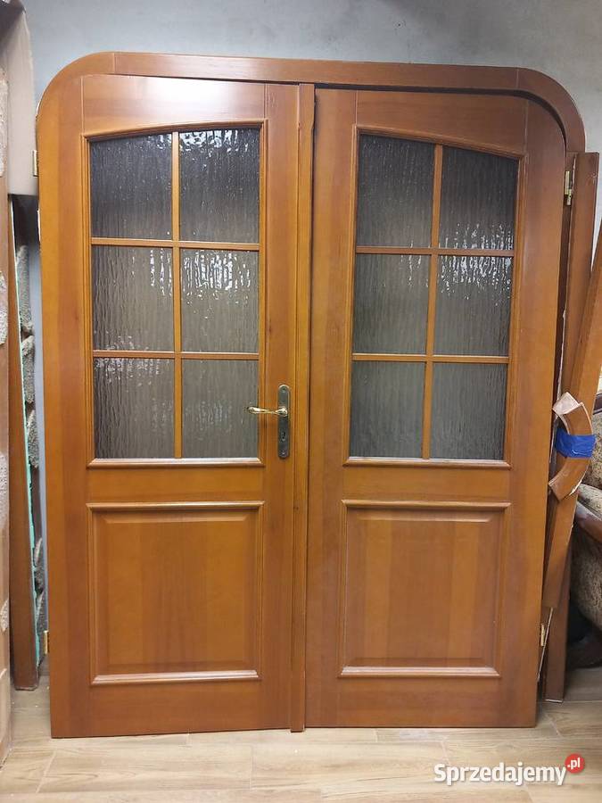 drzwi salonowe drewniane dwuskrzydłowe piękne Kraków