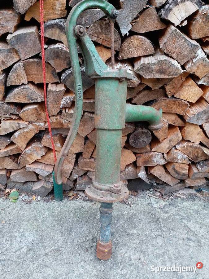 Dekoracja ogrodowaZabytkowaPompa abisynka Barlinek