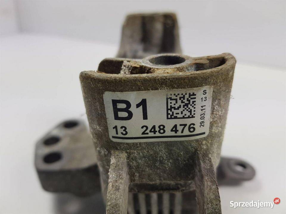 PODUSZKA SILNIKA ASTRA J 13248476 osobowe Lipno sprzedam