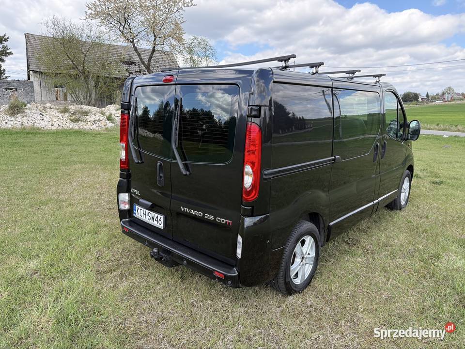 Vivaro Trafic Primaster 25 dci Black Edition Vivaro Gołaczewy