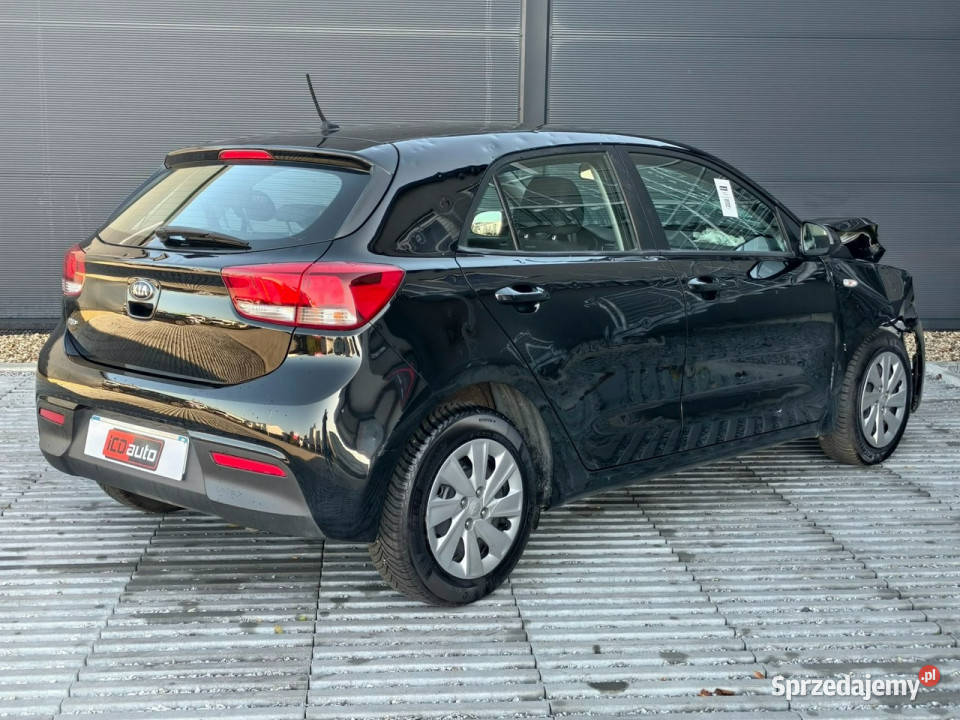 Kia Rio 12 benzyna 85 uszkodzony gradobicie Kęty