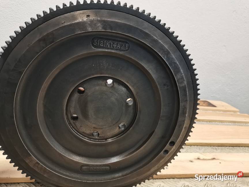 Koło zamachowe Manitou MT 1637 Wilkowo sprzedam
