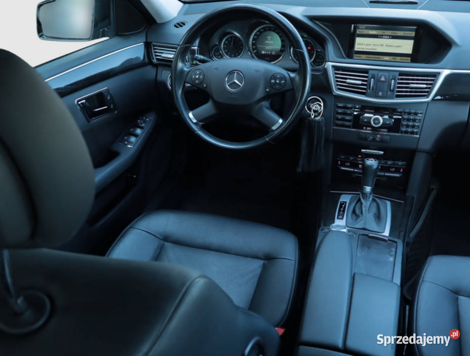 Mercedes E E 220 CDI Samochody osobowe mazowieckie Piaseczno