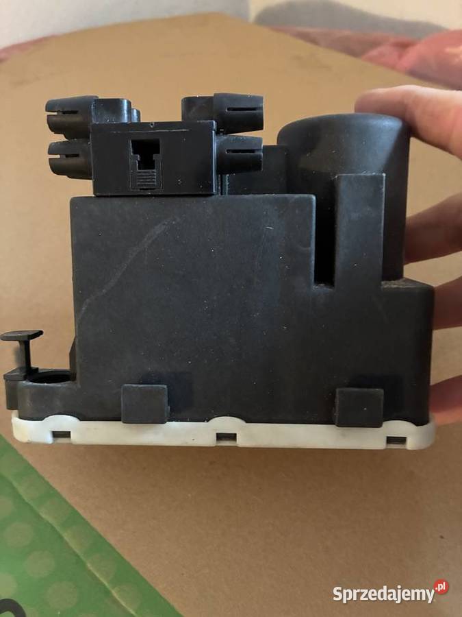 Mercedes w124 pompka centralnego zamka 125KM małopolskie Trzebinia sprzedam