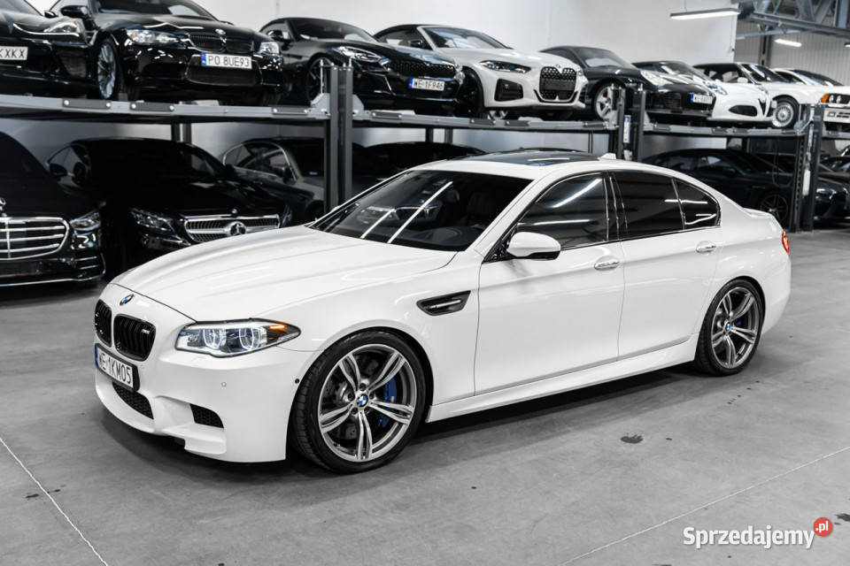 BMW M5 LCI 560 Idealna Bezwypadkowa FV 23 V F10 Węgrzce