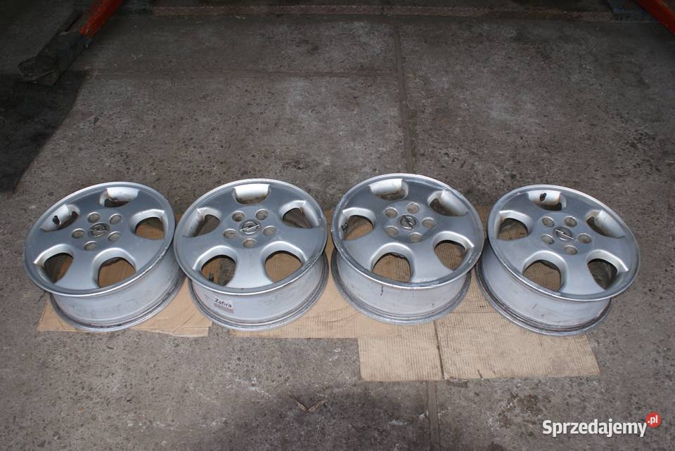 Felgi aluminiowe 5x110 6Jx15 ET43 Opel Zafira Nozdrzec