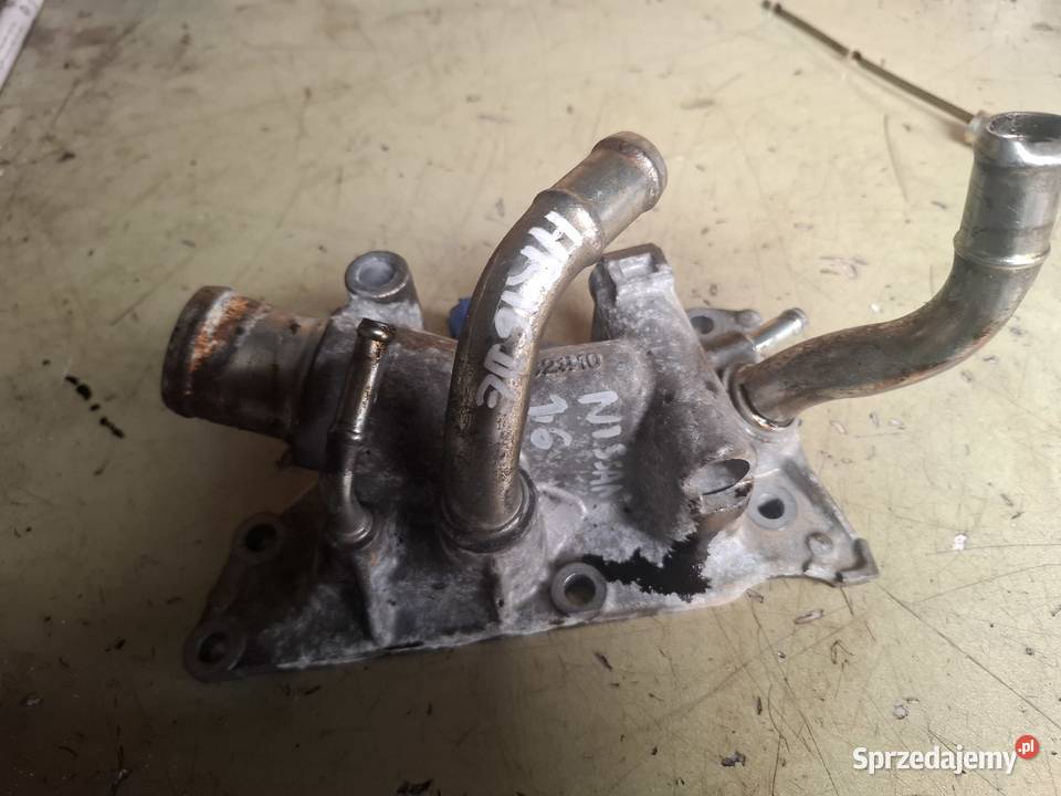 NISSAN JUKE QASHQAI 16 HR16DE obudowa termostatu sprzedam