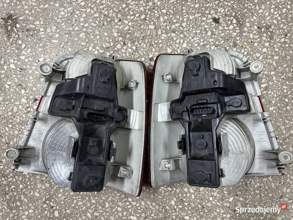 Volkswagen VW Touran I 1T1 Lampy Tył LewaPrawa śląskie Pszczyna