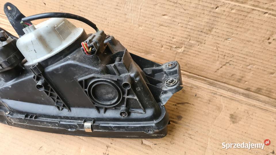Subaru Legacy 3 BH5 lampa lampy reflektory przód dolnośląskie