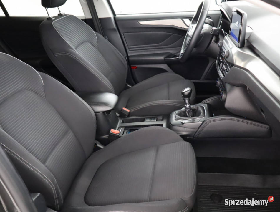 Ford Focus 15 TDCi manualna Focus Bielany Wrocławskie