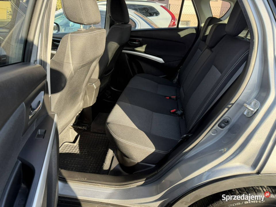 Suzuki SCross 16i automat 120 LED navi 4x4 czujnik deszczu