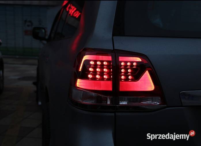WYPRZEDAŻ NOWE lampy tylne lampa tył Toyota Land Bełchatów