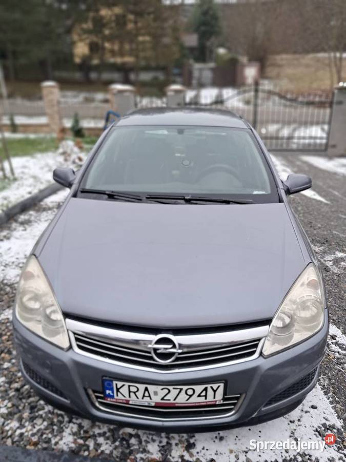 Opel Astra 17cdti 150KM Zielonki