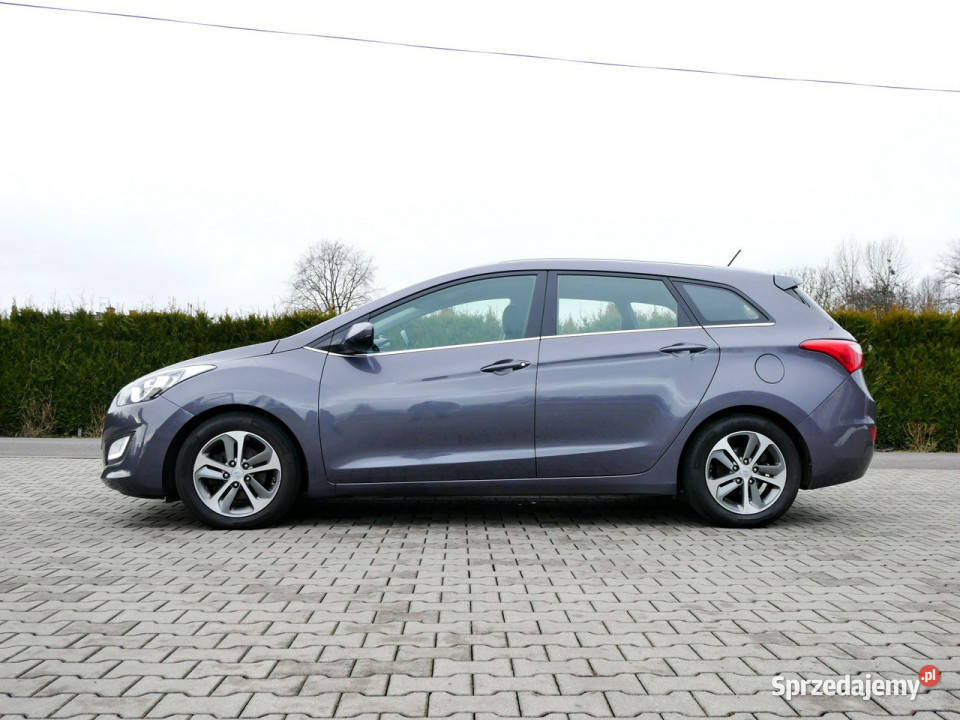 Hyundai i30 16 CRDI 110 E6 Kombi Comfort Automat Goczałkowice-Zdrój