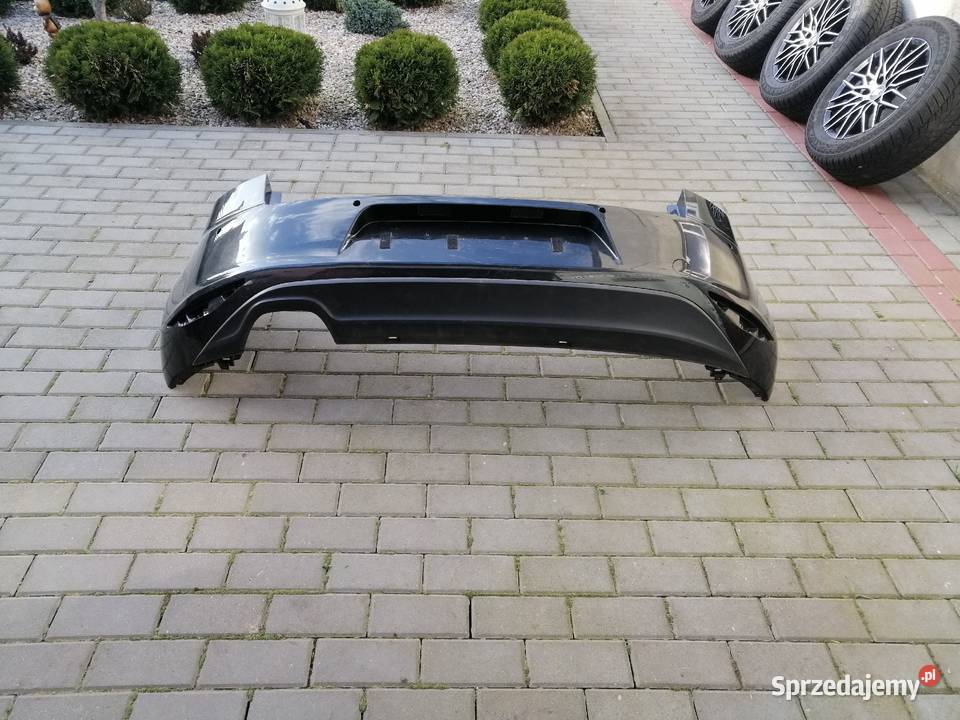 Zderzak tył przedlift golf VII 7 szary idealny