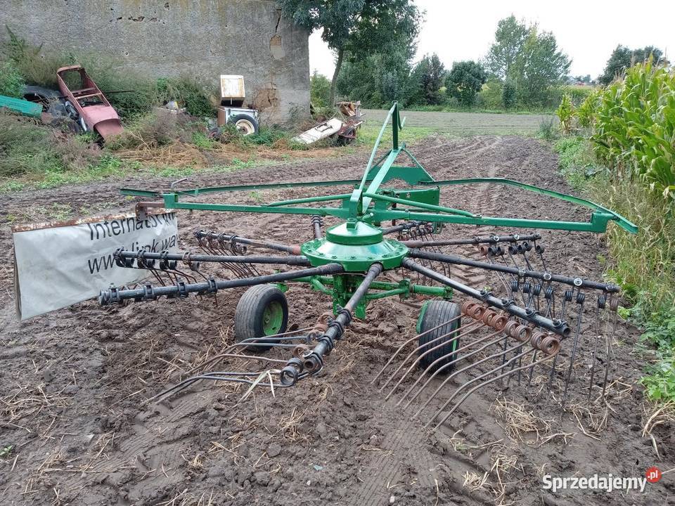 Zgrabiarka karuzelowa Deutz-Fahr Radziejów