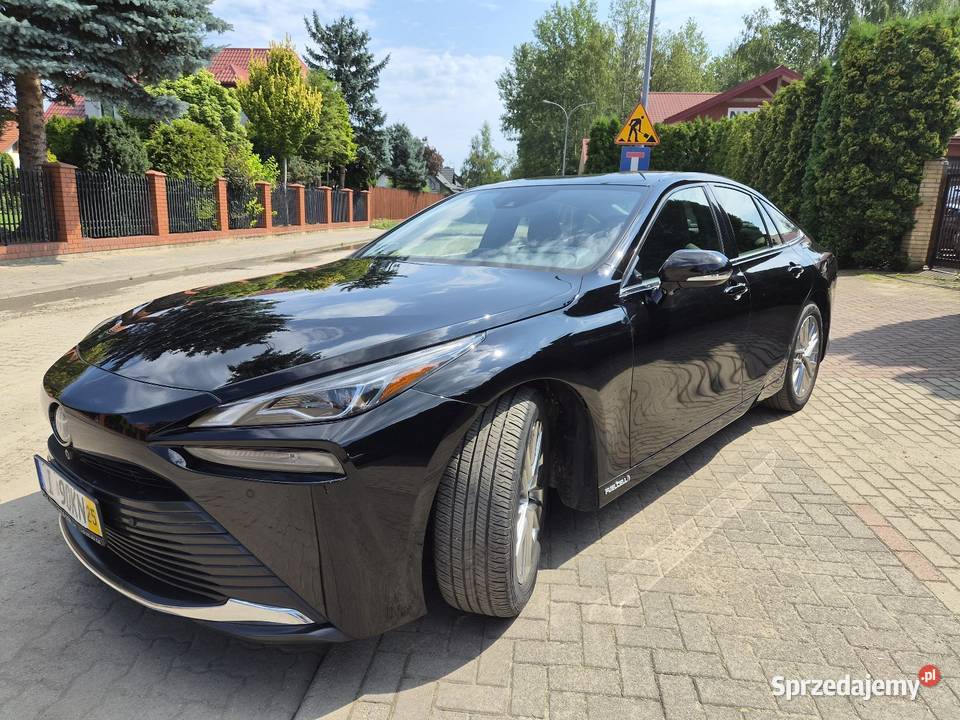 Toyota Mirai nowa centralny zamek mazowieckie Warszawa