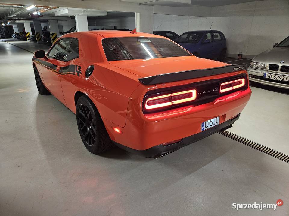 Dodge challenger shaker rt plus