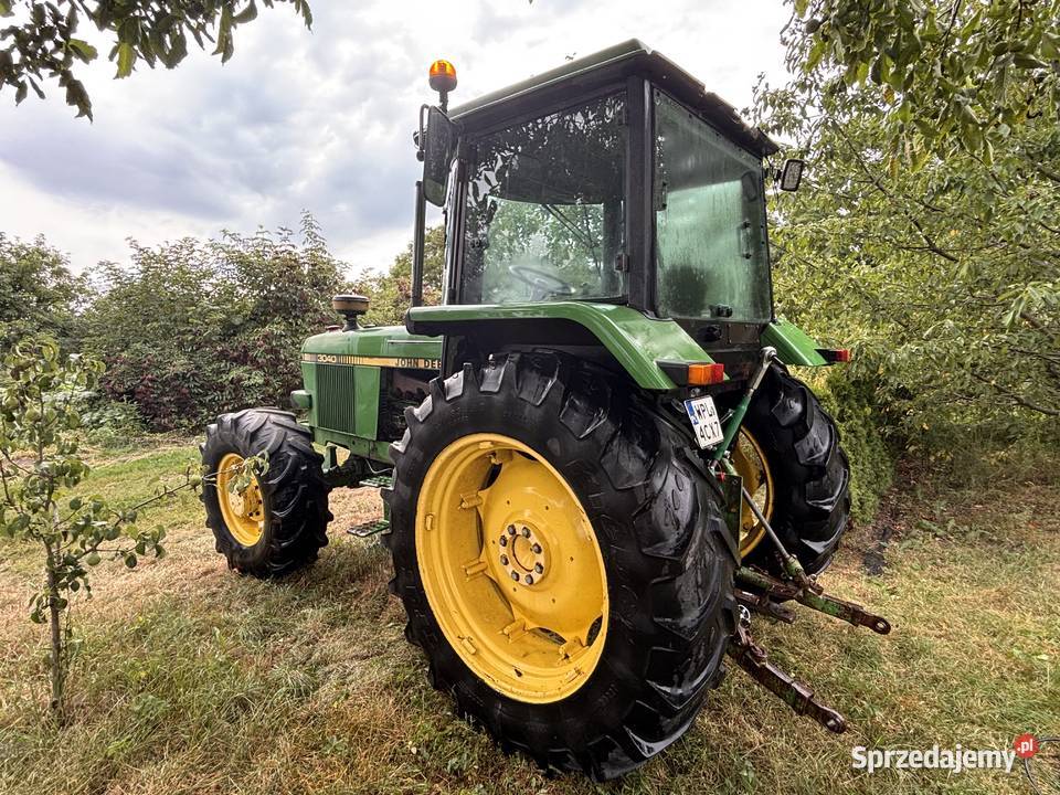 John deere 3040 Niździn